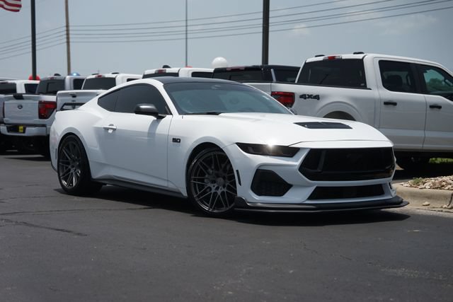 Certified 2024 Ford Mustang GT RWD image 2