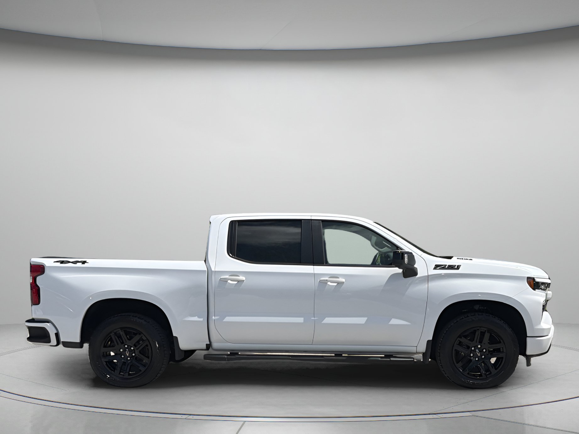 Used 2025 Chevrolet Silverado 1500 RST w/ Dark Appearance Package AWD/4WD image 39