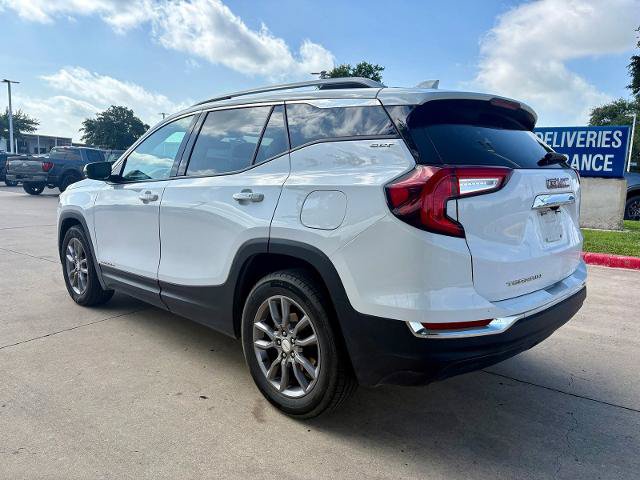 Used 2024 GMC Terrain SLT FWD image 3