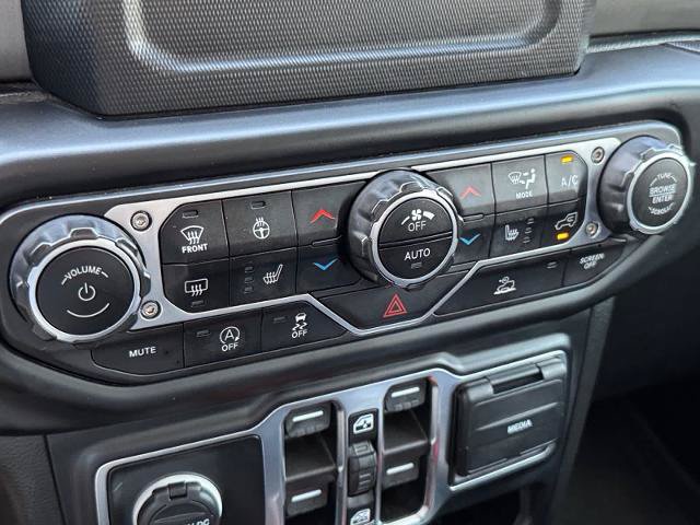 Used 2023 Jeep Wrangler Unlimited Sport AWD/4WD image 23