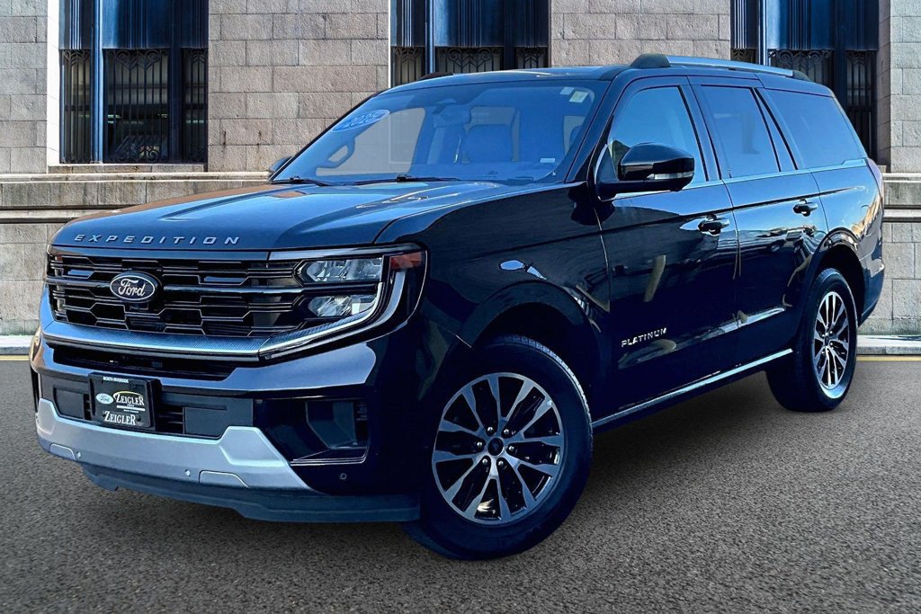Certified 2025 Ford Expedition Platinum AWD/4WD image 2