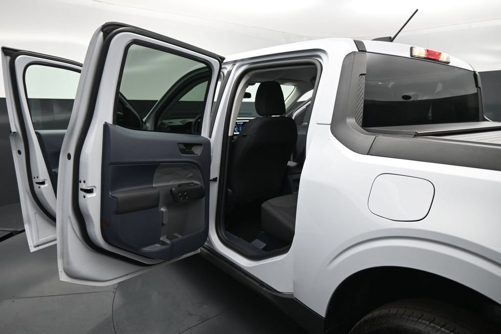 Certified 2025 Ford Maverick XL FWD image 15