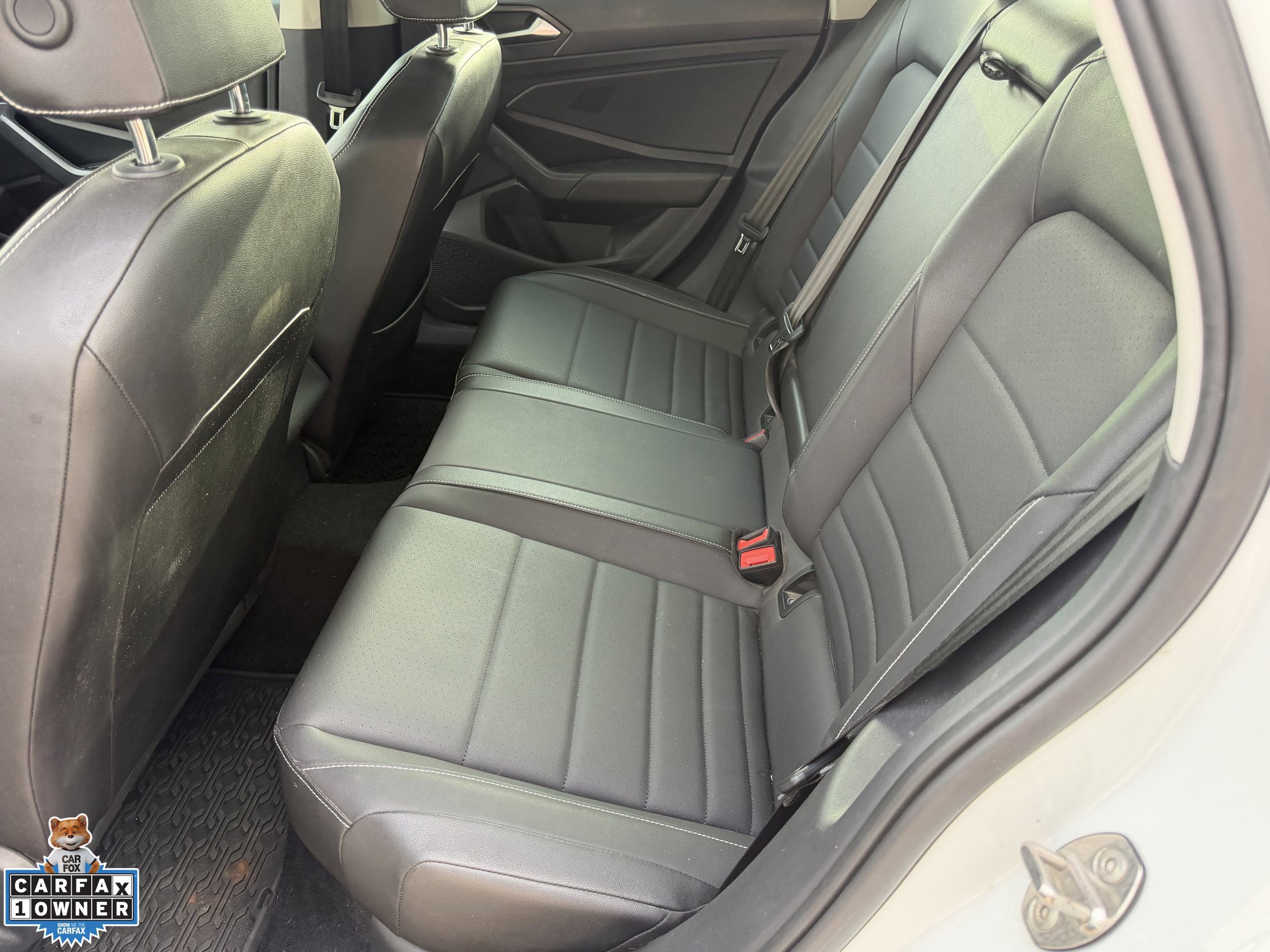 Used 2023 Volkswagen Jetta SE FWD image 21