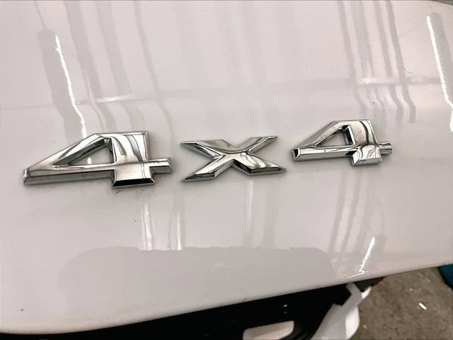 Used 2019 Jeep Grand Cherokee Limited AWD/4WD image 13