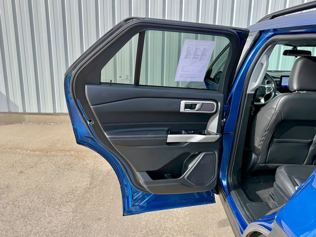 Certified 2023 Ford Explorer XLT w/ Equipment Group 202A image 16
