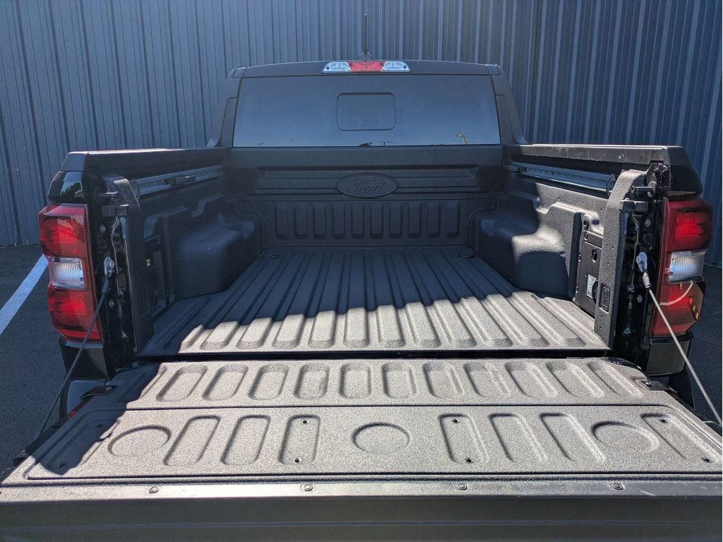 Certified 2025 Ford Maverick Lobo AWD/4WD image 7