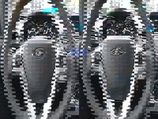 Certified 2018 Ford Fiesta SE image 17