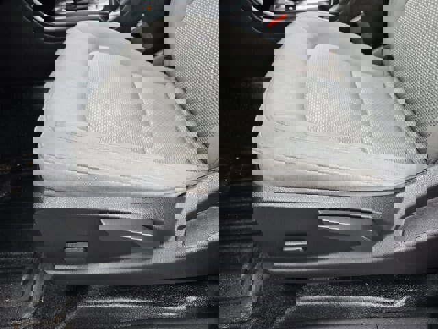 Used 2018 Chevrolet Colorado W/T image 22