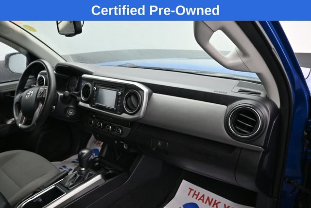 Used 2017 Toyota Tacoma SR5 w/ Exterior Package AWD/4WD image 8