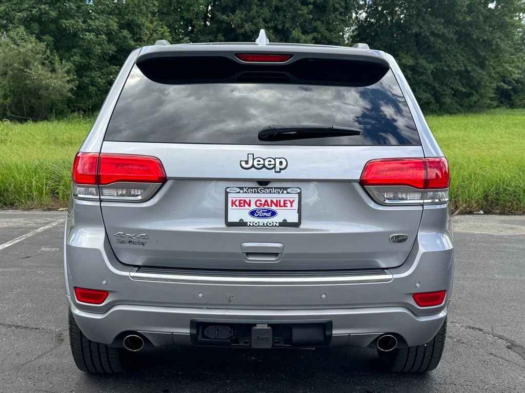 Used 2017 Jeep Grand Cherokee Overland w/ Jeep Active Safety Group AWD/4WD image 10