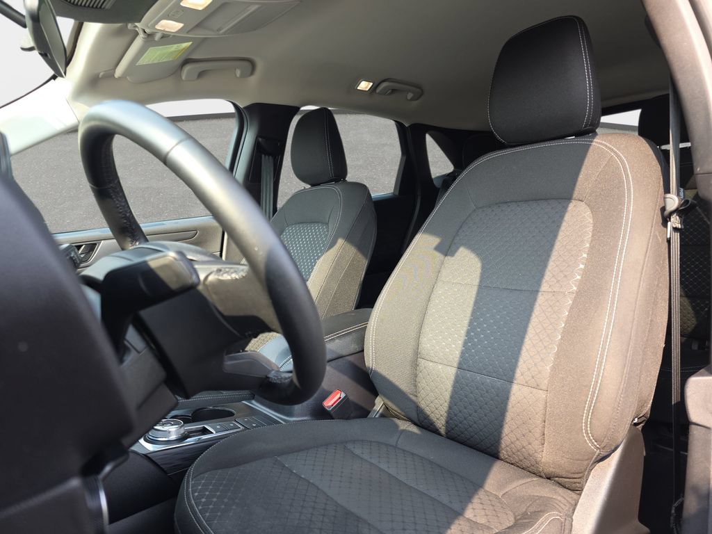 Certified 2023 Ford Escape Active FWD image 13