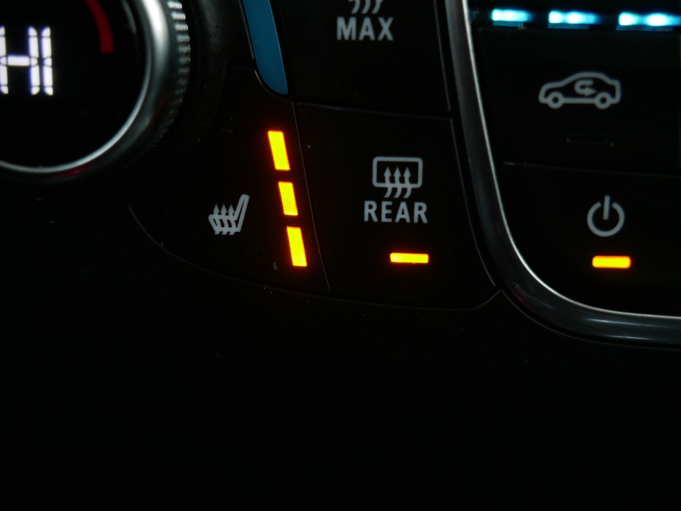 Used 2019 Chevrolet Traverse RS w/ LPO, Floor Liner Package image 33