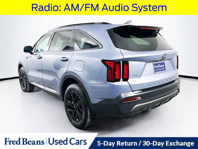 Used 2021 Kia Sorento S image 3