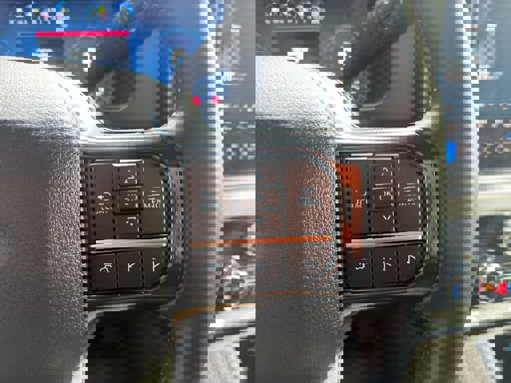 Certified 2025 Ford F350 Platinum w/ Tremor Off-Road Package image 24