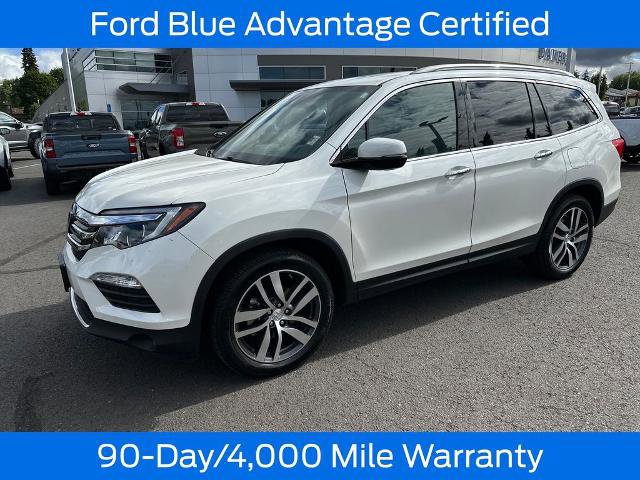Used 2017 Honda Pilot Touring image 3
