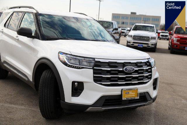 Certified 2025 Ford Explorer Active w/ Active Comfort Package image 1