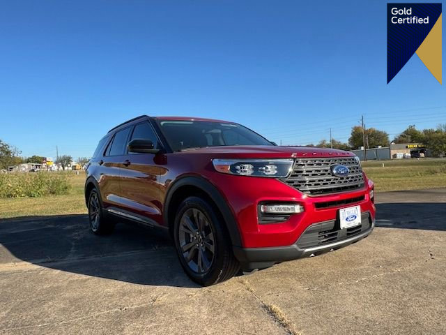 Certified 2023 Ford Explorer XLT w/ Equipment Group 202A
