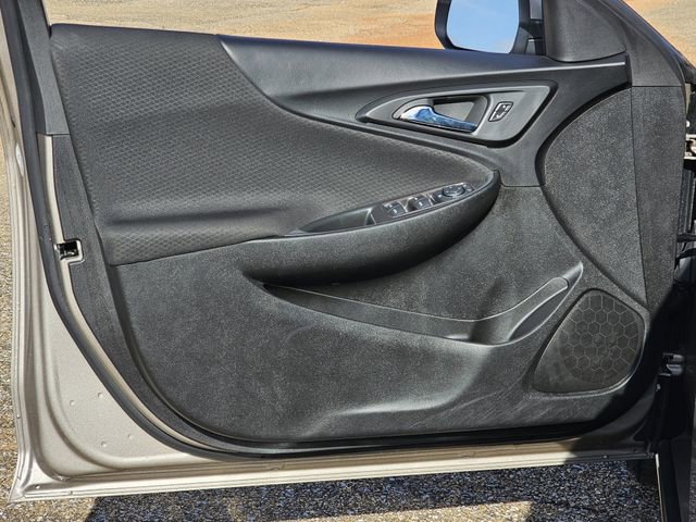 Used 2024 Chevrolet Malibu LT image 15