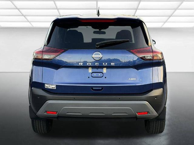 Used 2023 Nissan Rogue S AWD/4WD image 10