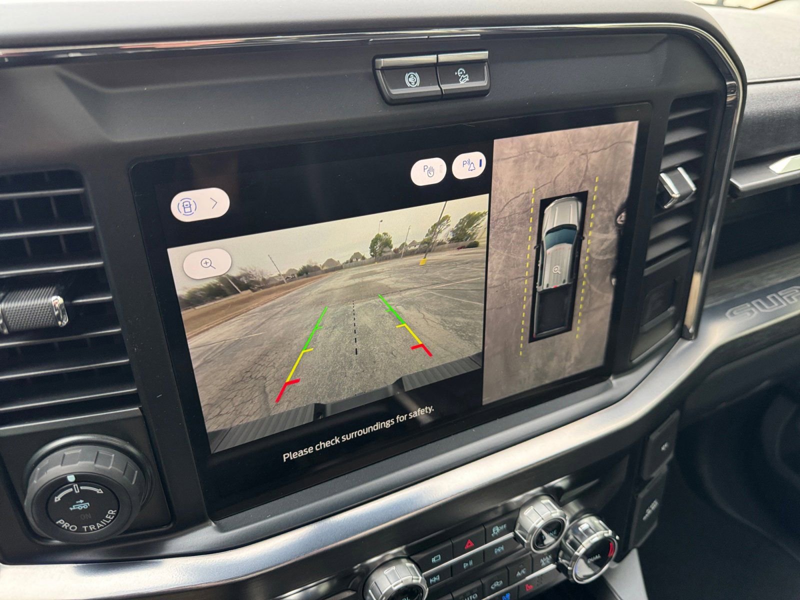 Certified 2025 Ford F250 Lariat w/ Lariat Ultimate Package image 30