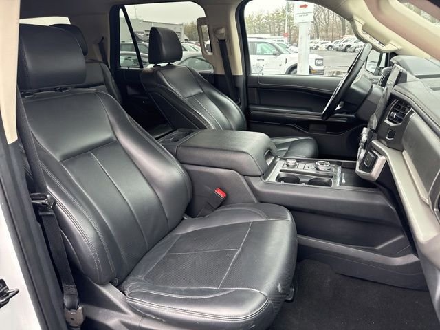 Certified 2024 Ford Expedition Max XLT image 11