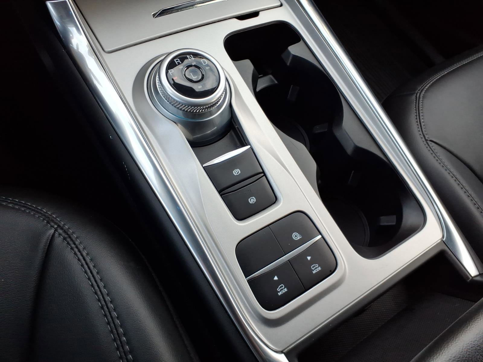 Certified 2023 Ford Explorer XLT w/ Equipment Group 202A image 20