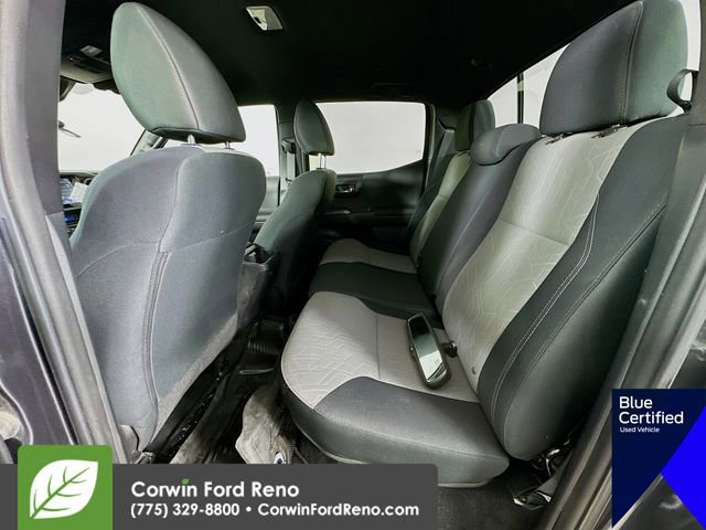 Used 2021 Toyota Tacoma TRD Sport w/ Technology Package image 26