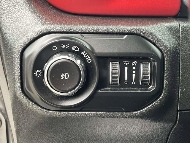 Used 2021 Jeep Wrangler Unlimited Rubicon AWD/4WD image 17