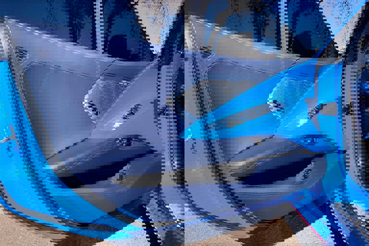 Used 2023 Chevrolet Corvette 3LT w/ Battery Protection Package image 19