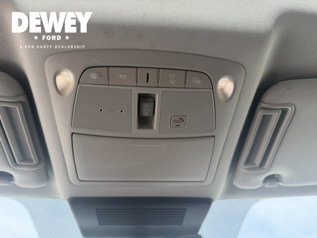 Used 2022 Nissan Armada Platinum w/ Captain's Chairs Package AWD/4WD image 17