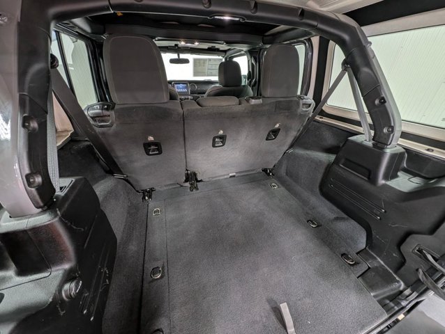 Used 2022 Jeep Wrangler Unlimited Sport AWD/4WD image 18