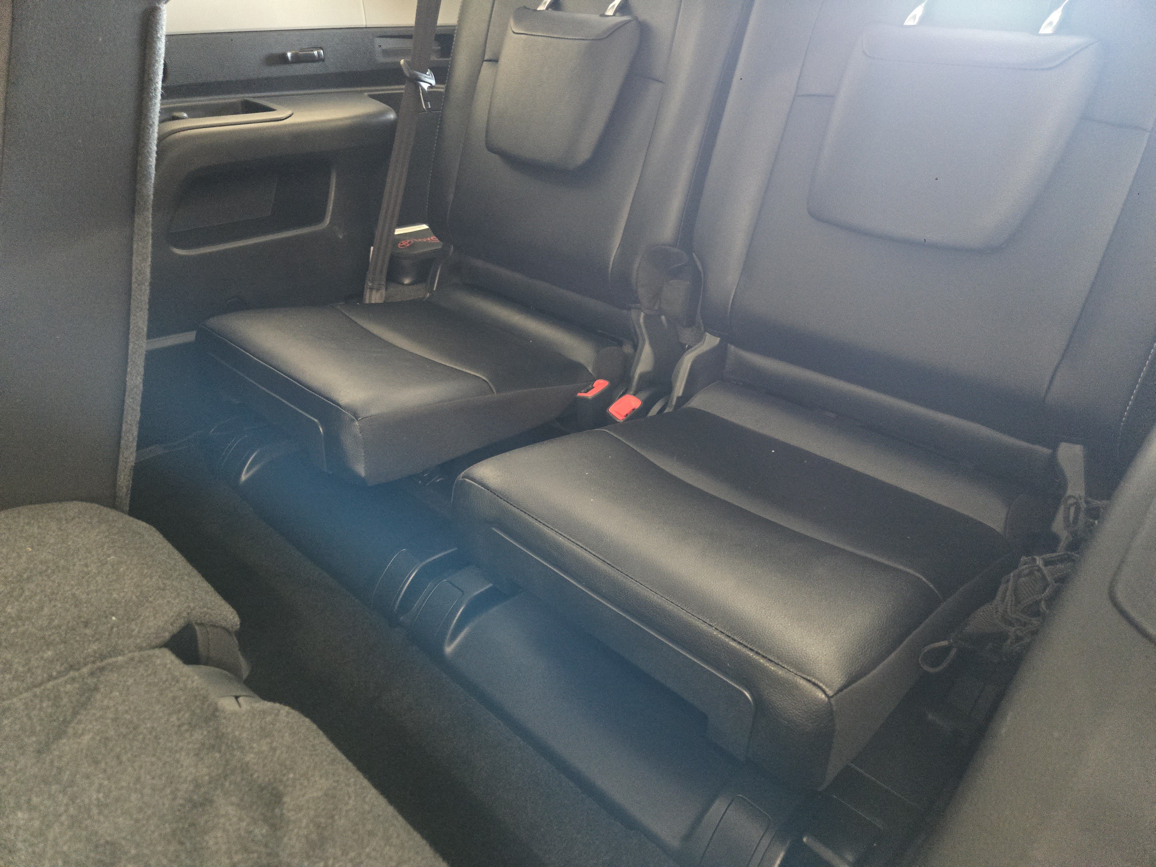 Used 2023 Toyota 4Runner SR5 Premium w/ Moonroof Package AWD/4WD image 31