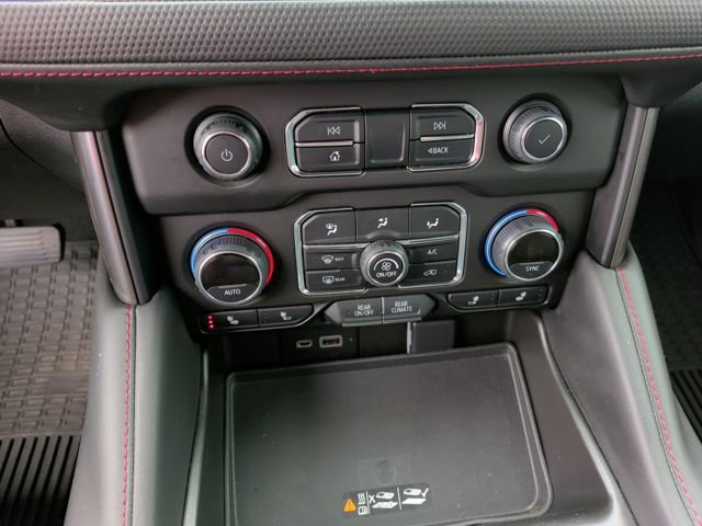 Used 2023 Chevrolet Tahoe RST image 15