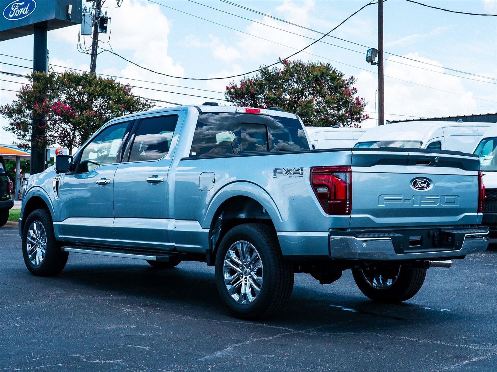 Certified 2026 Ford F150 Lariat w/ Equipment Group 501A Mid AWD/4WD image 5