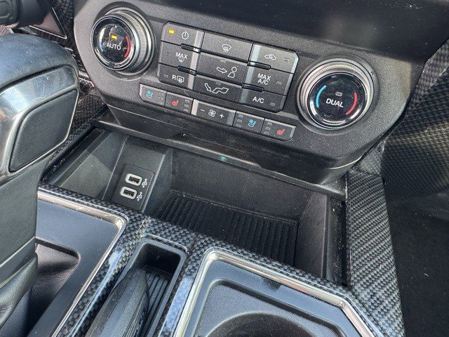 Certified 2019 Ford F150 Raptor w/ Equipment Group 802A Luxury image 29