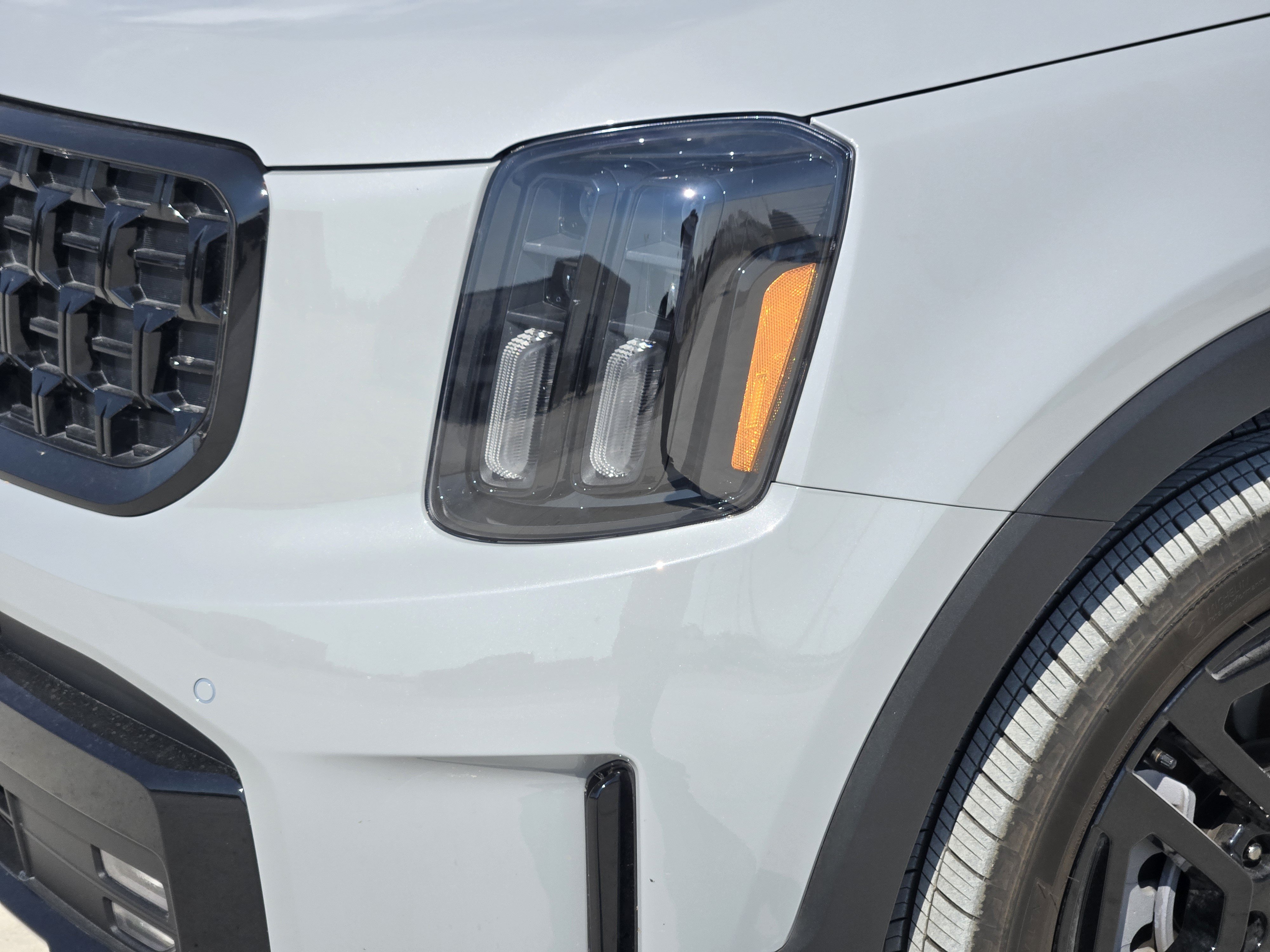Used 2025 Kia Telluride SX Prestige X-Line AWD/4WD image 9