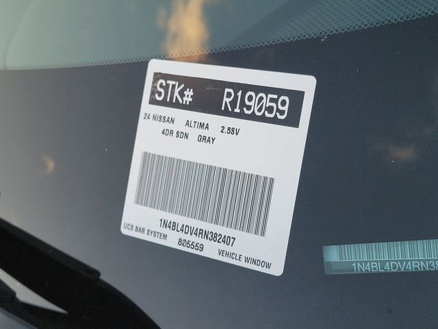 Used 2024 Nissan Altima 2.5 SV image 30