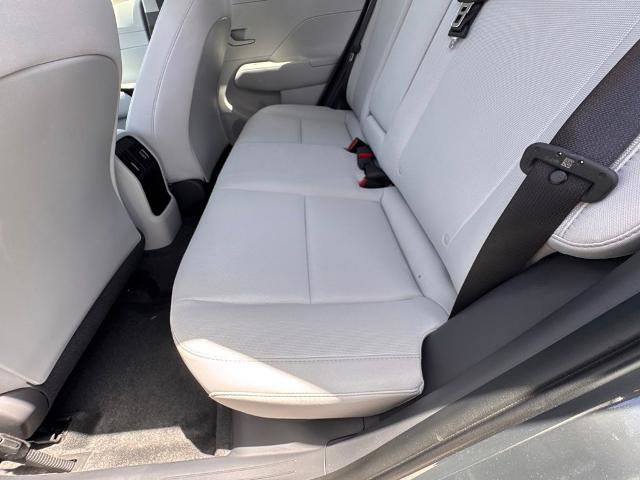 Used 2025 Hyundai Kona SEL FWD image 30