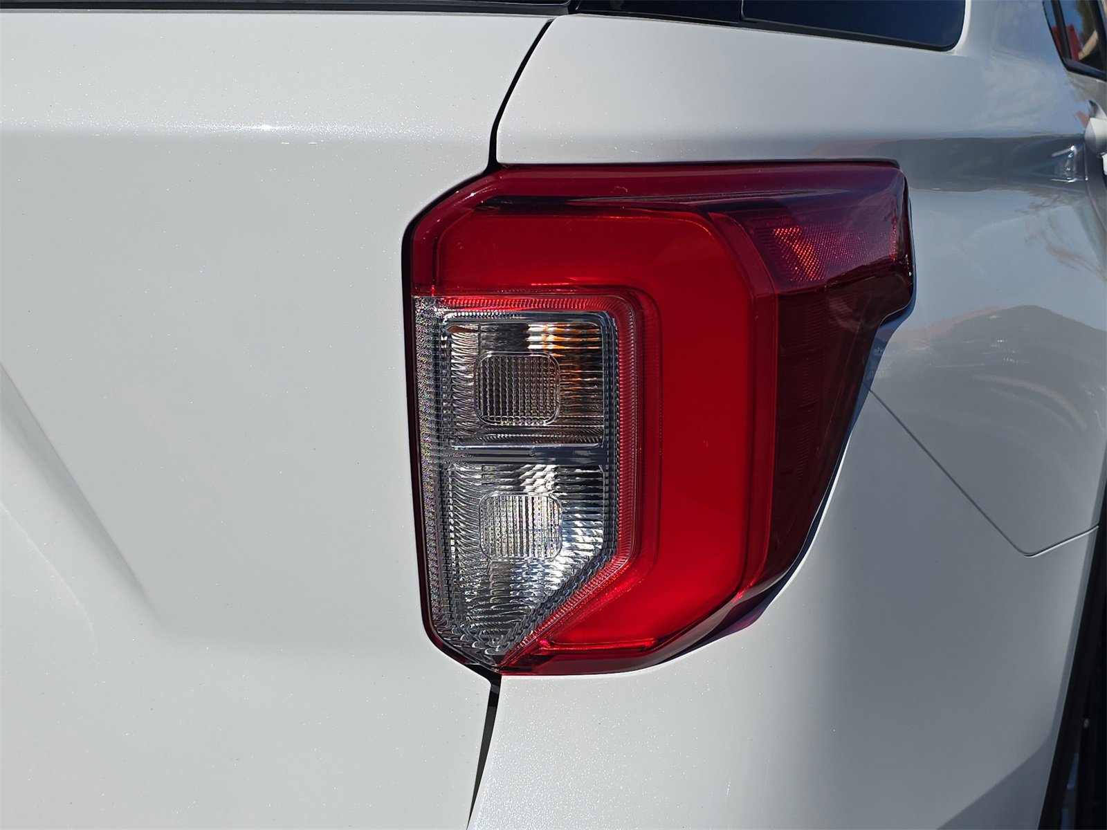 Certified 2023 Ford Explorer XLT w/ Equipment Group 202A image 6