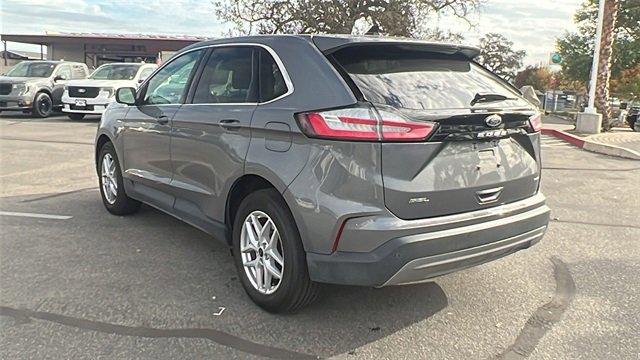Certified 2024 Ford Edge SEL image 3