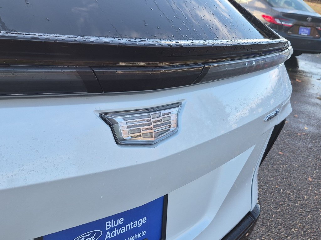 Used 2024 Cadillac Lyriq Sport RWD image 24