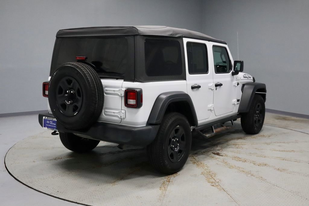 Used 2022 Jeep Wrangler Unlimited Sport AWD/4WD image 11