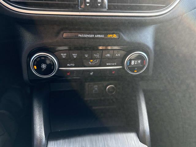 Certified 2021 Ford Escape SE w/ SE Sport Appearance Package image 24