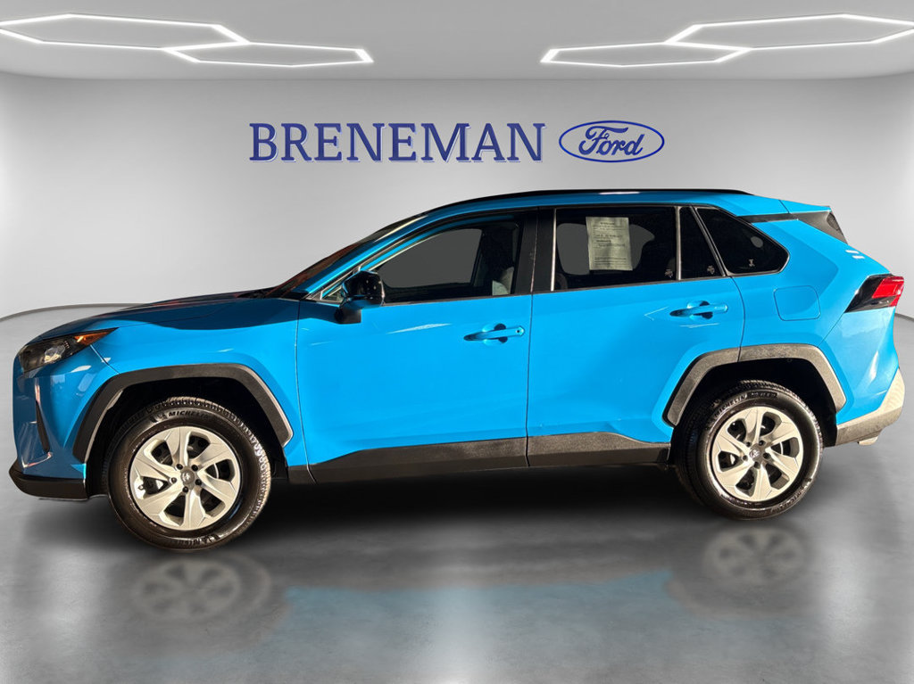 Used 2019 Toyota RAV4 LE AWD/4WD image 9