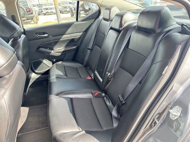 Used 2024 Nissan Altima 2.5 SR image 29