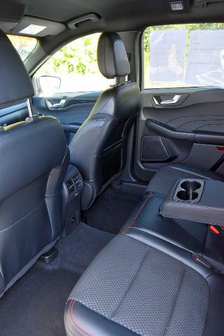 Certified 2023 Ford Escape ST-Line w/ Tech Pack #1 AWD/4WD image 29