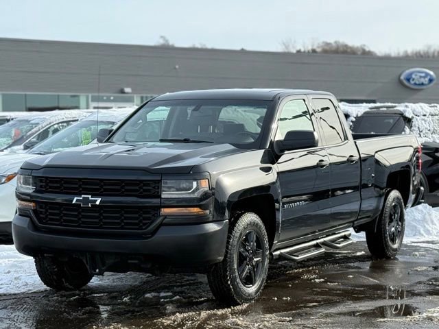 Used 2018 Chevrolet Silverado 1500 W/T image 3