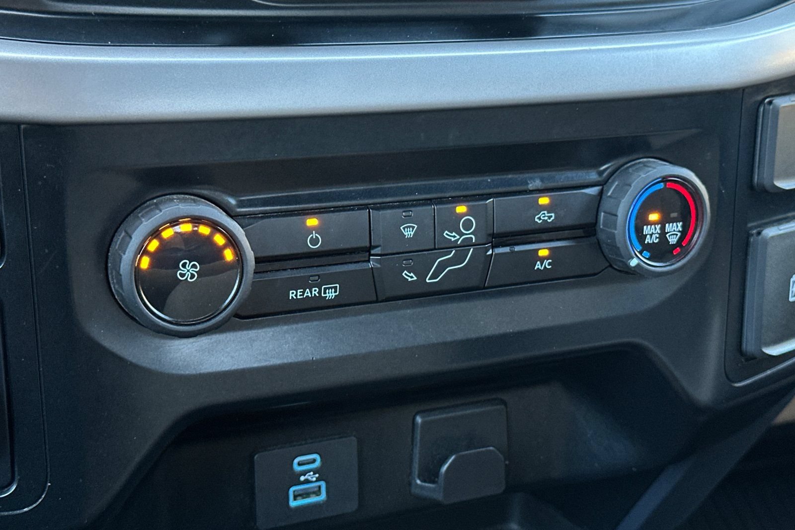 Certified 2023 Ford F150 XLT RWD image 18