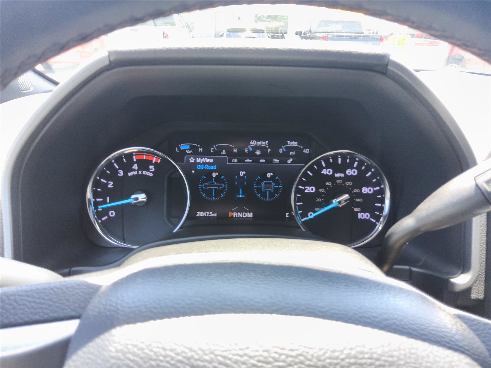 Certified 2021 Ford F250 Platinum w/ FX4 Off-Road Package AWD/4WD image 29
