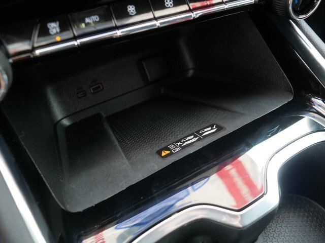 Used 2025 Chevrolet Traverse RS w/ LPO, Floor Liner Package AWD/4WD image 28